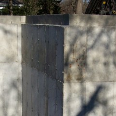 12' Tall Foundation with Ledge