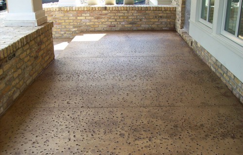 https://www.budsconcreteinc.com/wp-content/uploads/2016/03/Rock-Salt-Texture-Stamped-Concrete-500x320.jpg